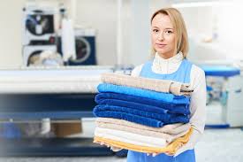 LAUNDRY WORKER